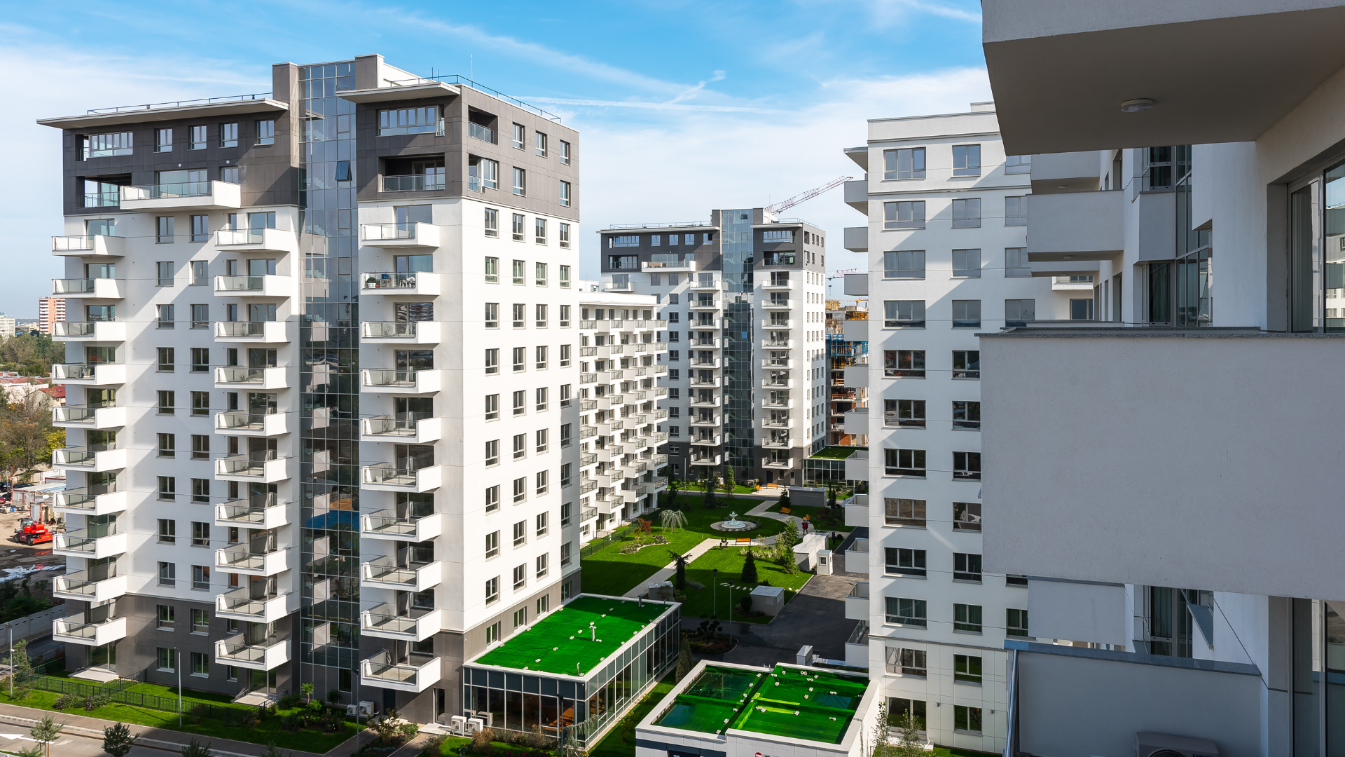 IMPACT finalizează LUXURIA Residence.png